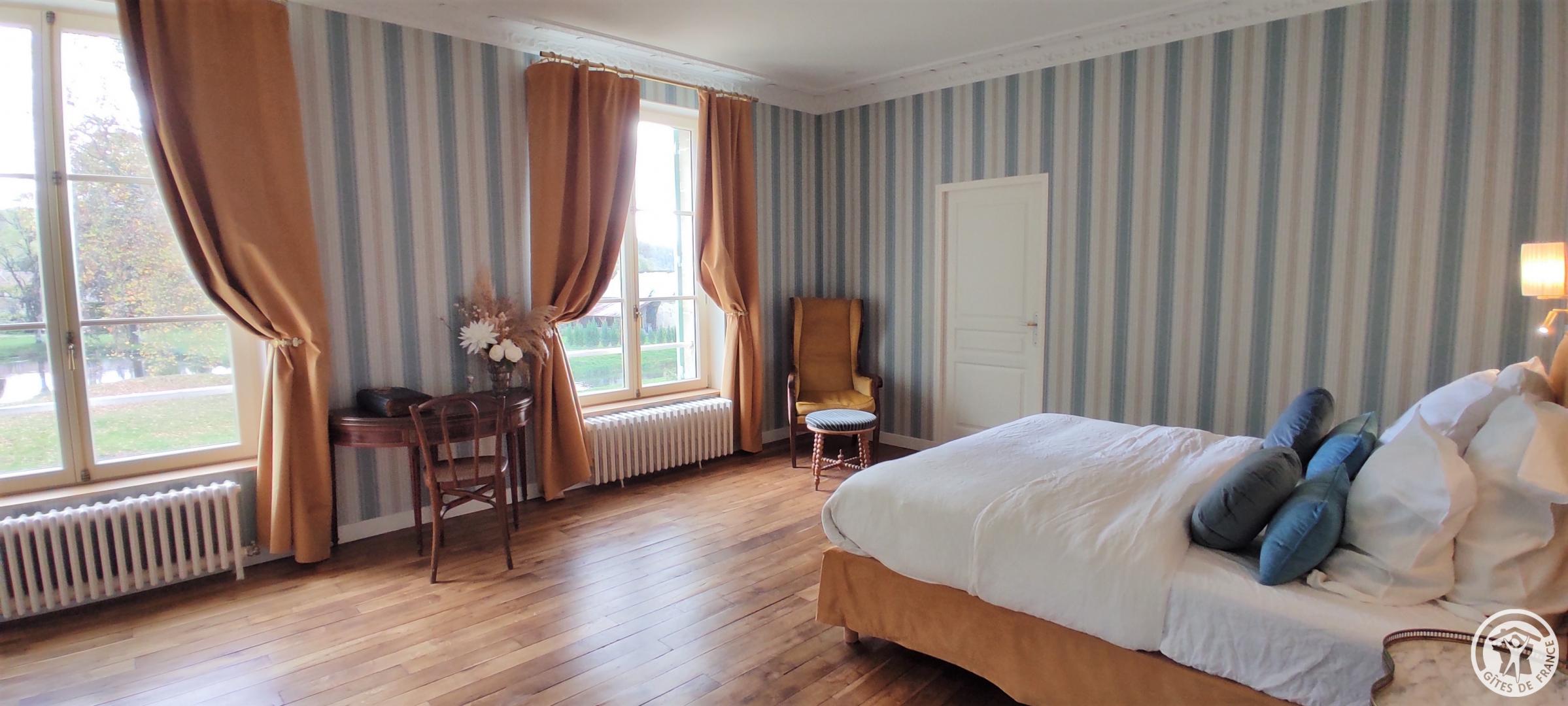 HONDAINVILLE Chambres d'hôtes au Chateau Vert