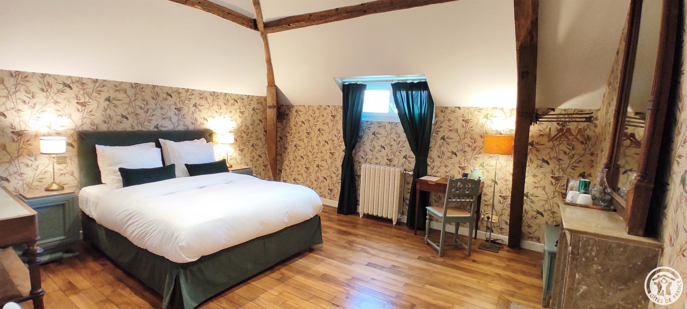 HONDAINVILLE Chambres d'hôtes au Chateau Vert
