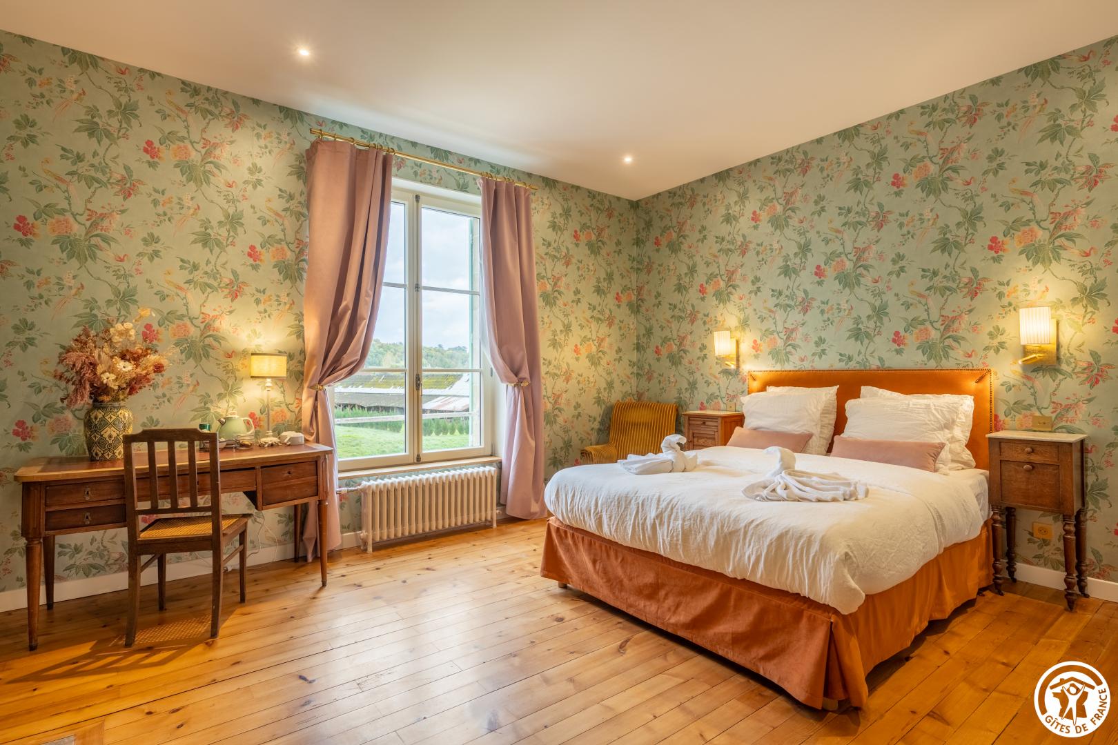 HONDAINVILLE Chambres d'hôtes au Chateau Vert