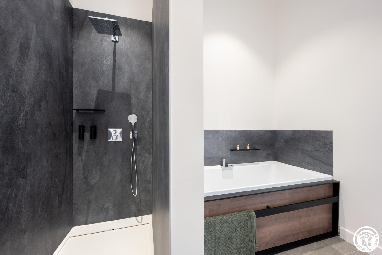 IVRY LE TEMPLE La Commanderie des Templiers