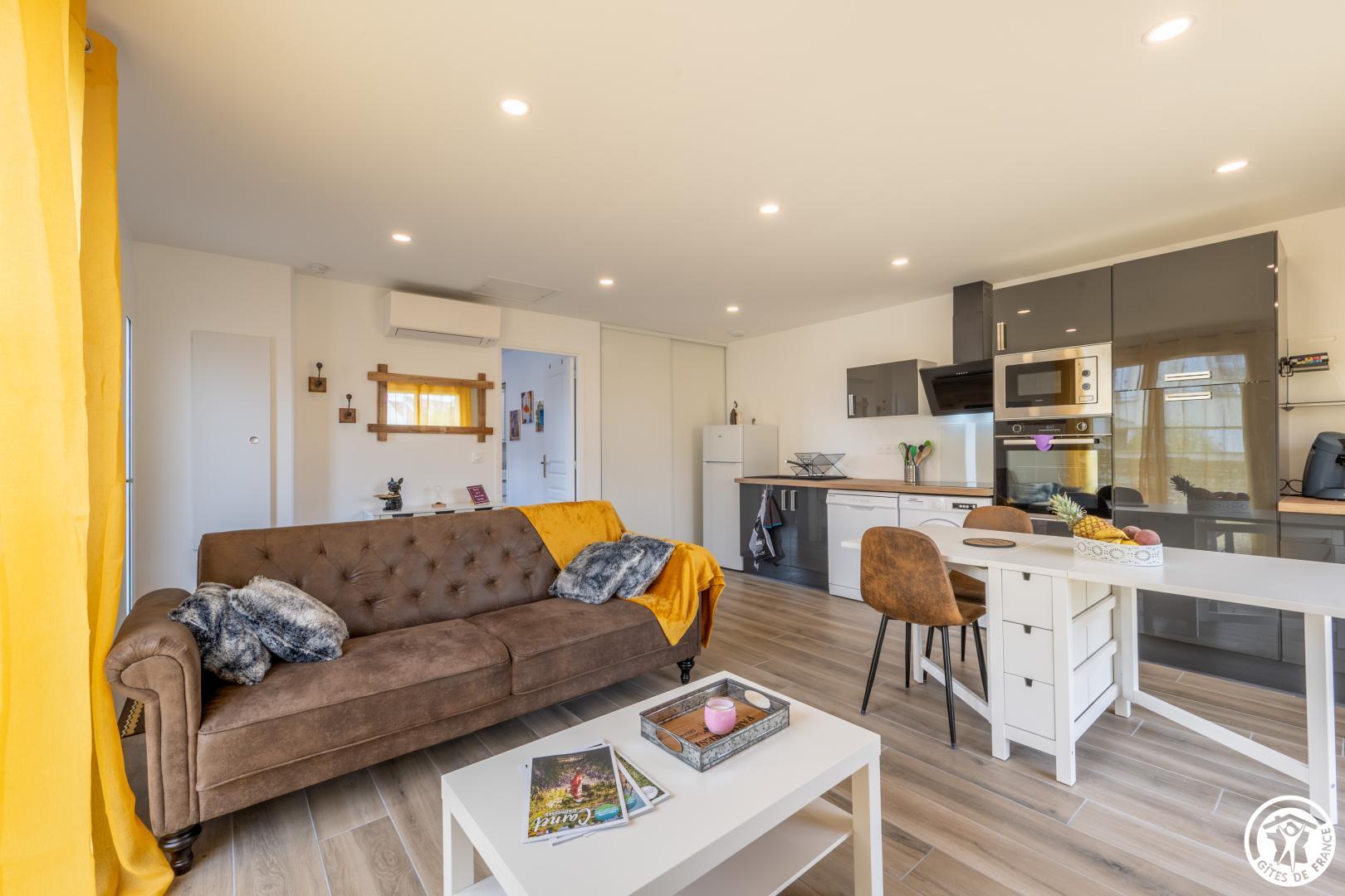 FAY LES ETANGS Le gite de l'artiste