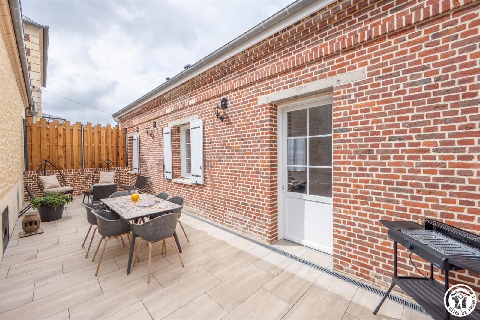 COIVREL Le gite des Hirondelles