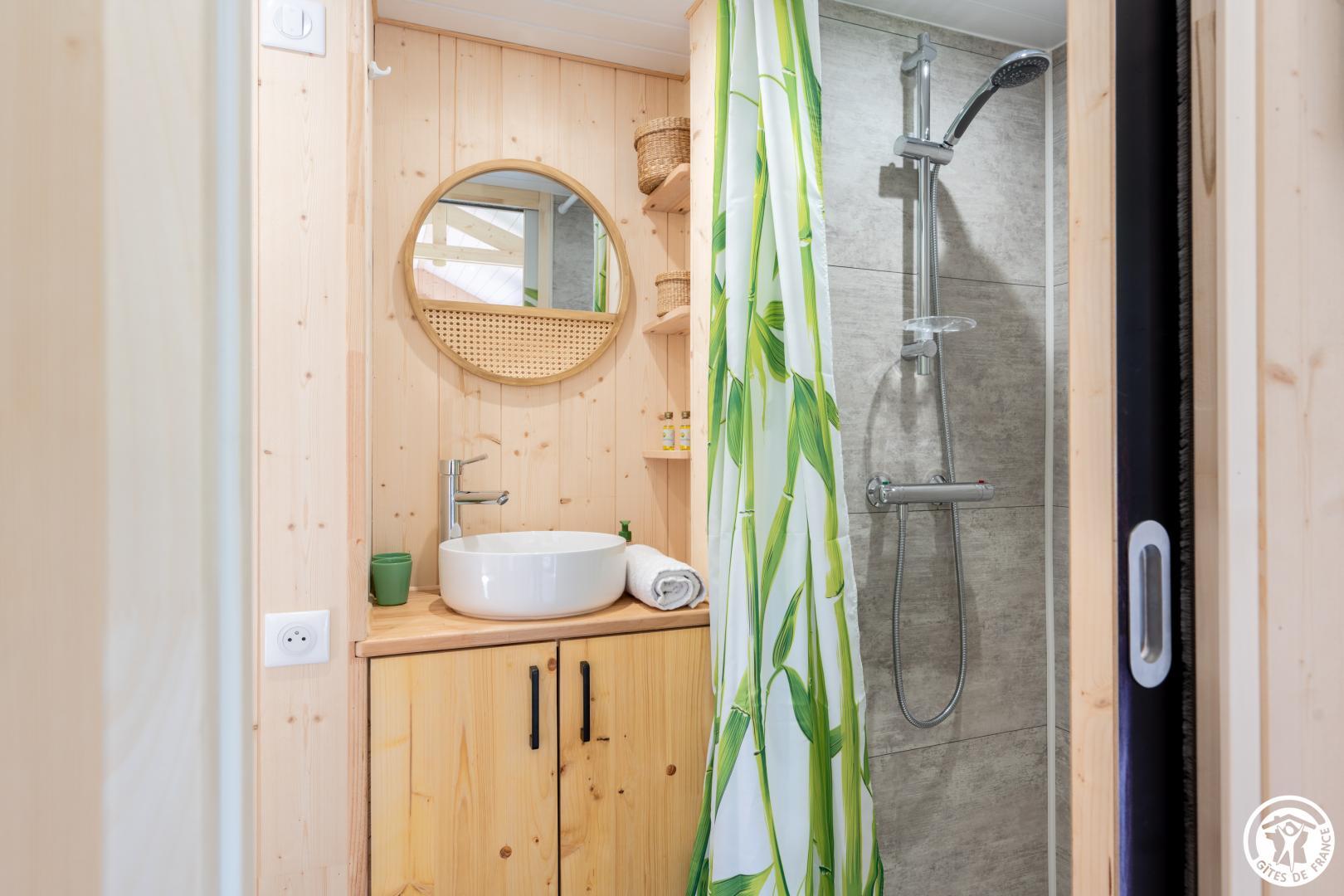 SAINT-SULPICE La Tiny House des Glycines