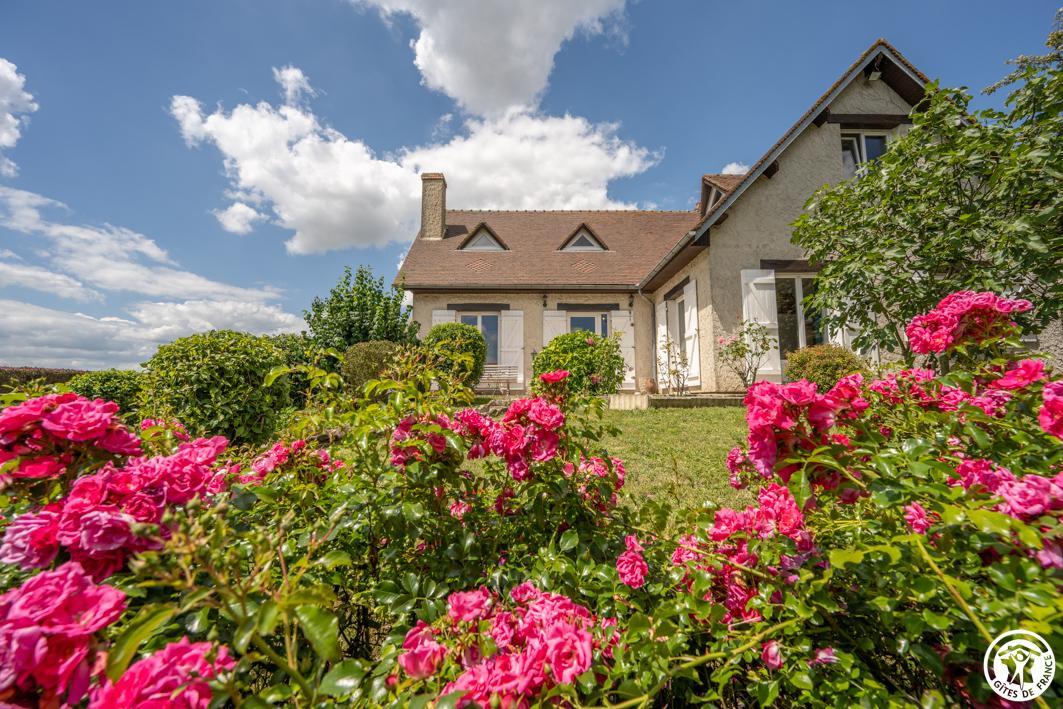 CHEVREVILLE gite du Château