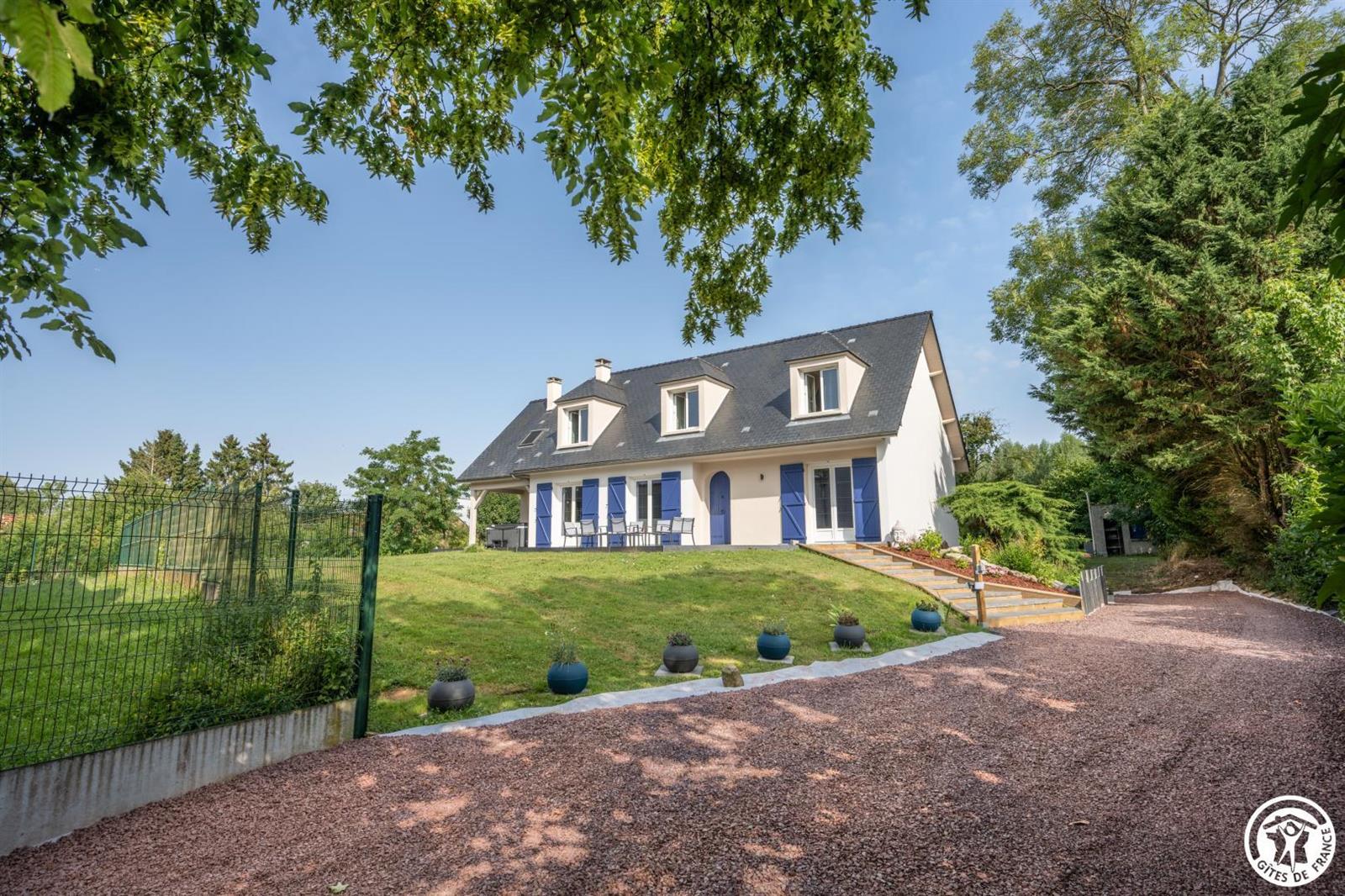 ORVILLERS SOREL Les Murailles de Sorel