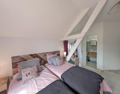 SAINT QUENTIN DES PRES Gite de la cressonnière