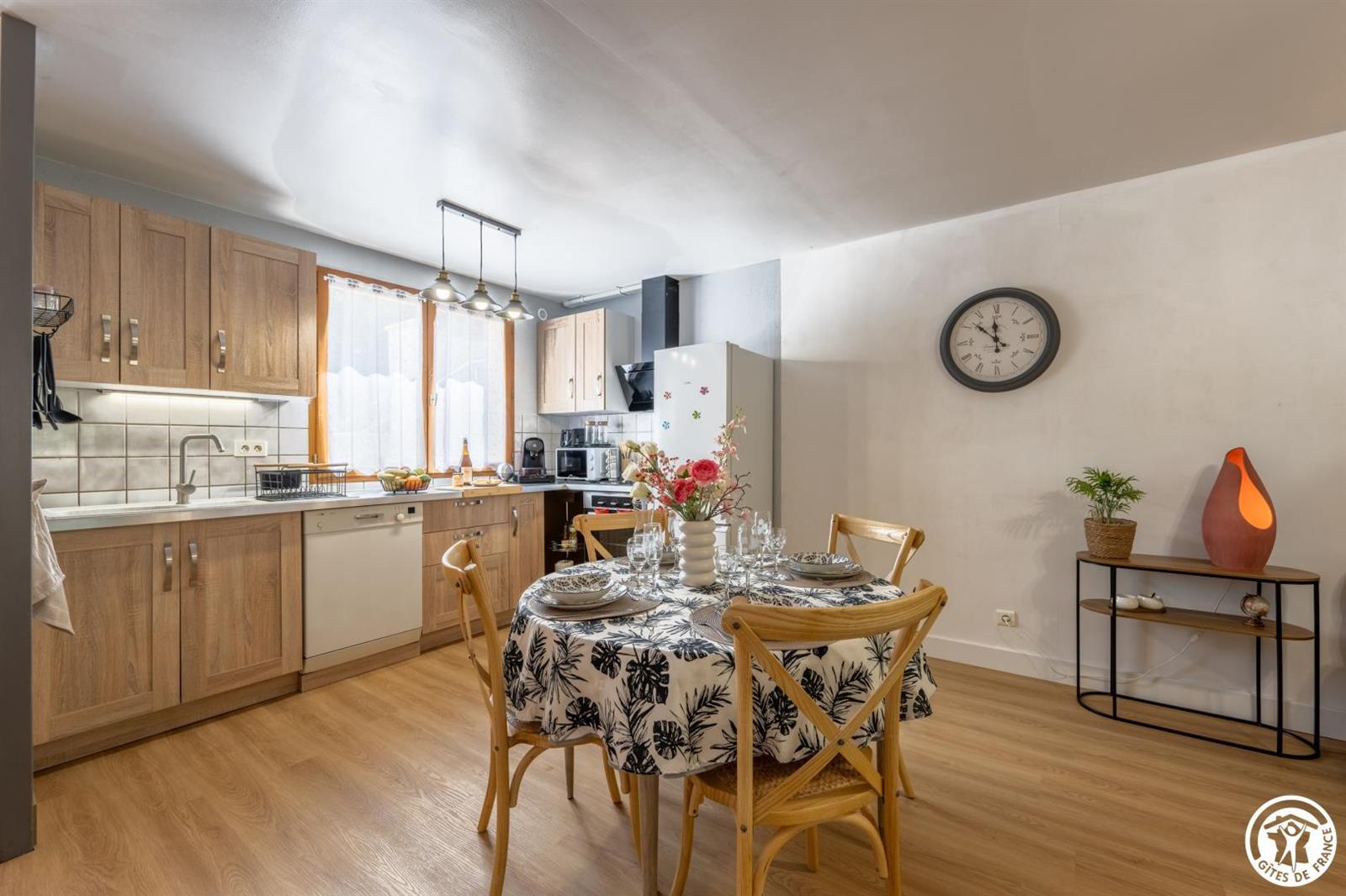 VERNEUIL EN HALATTE Gîte du Bois d'Halatte