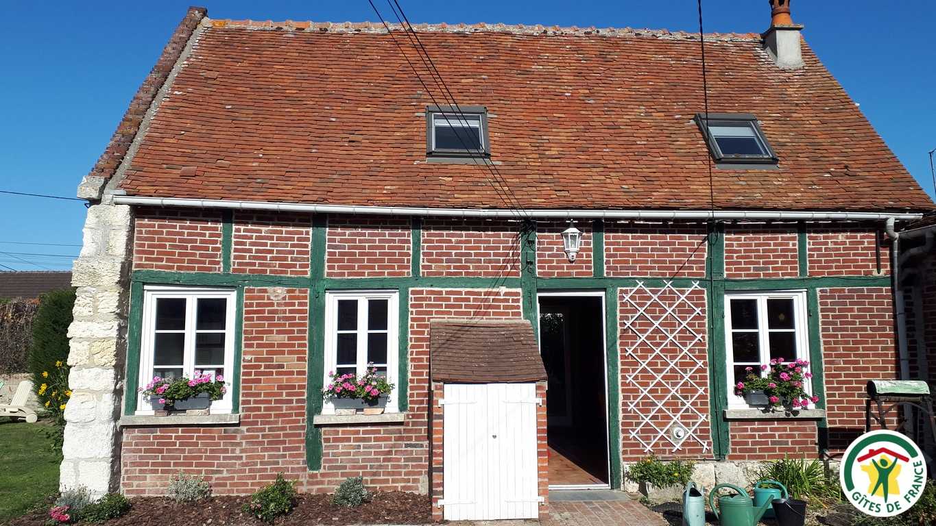 LA-NEUVILLE-ROY Gîte de Mr Le Roy