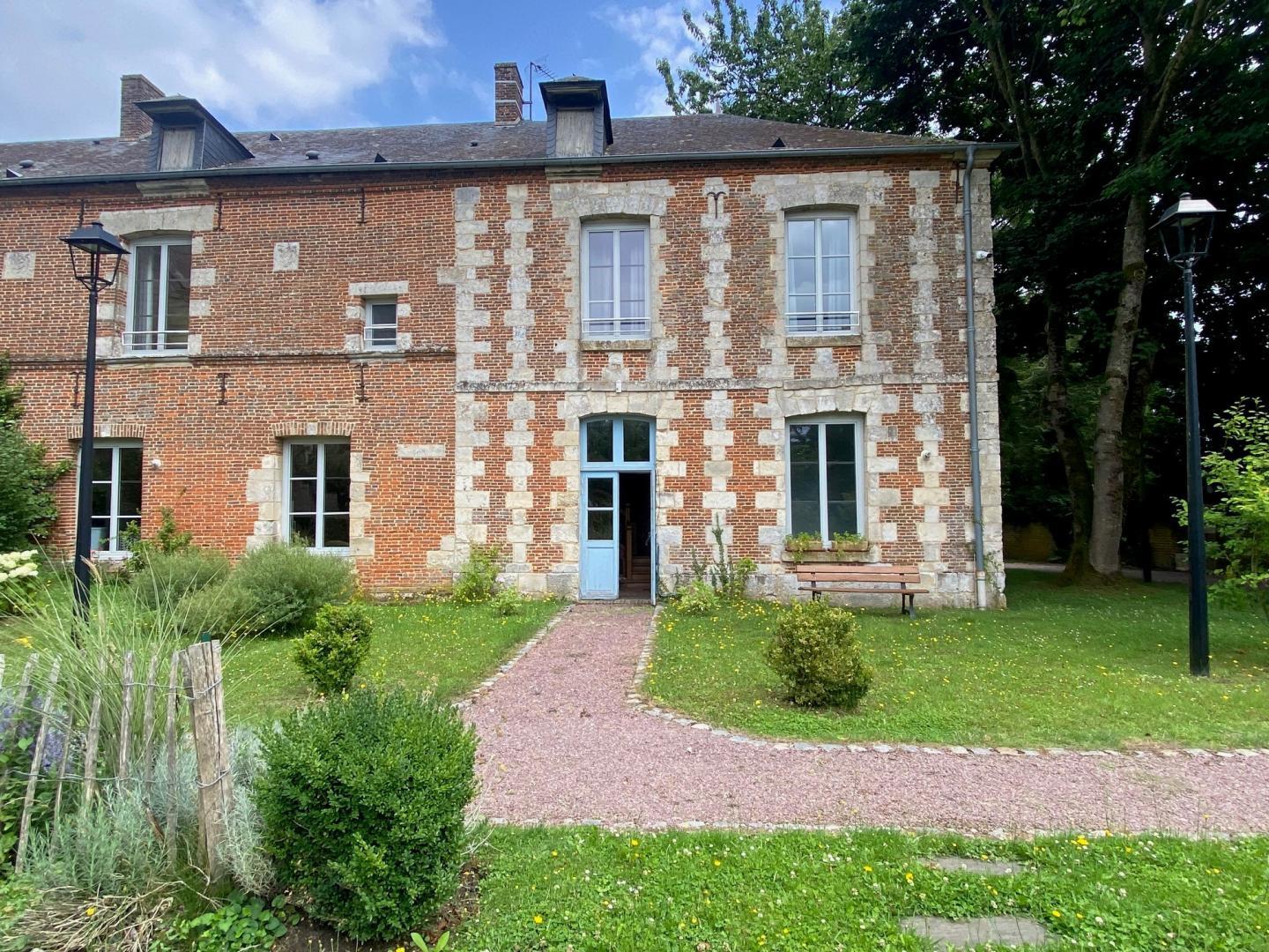 SOMMEREUX La commanderie