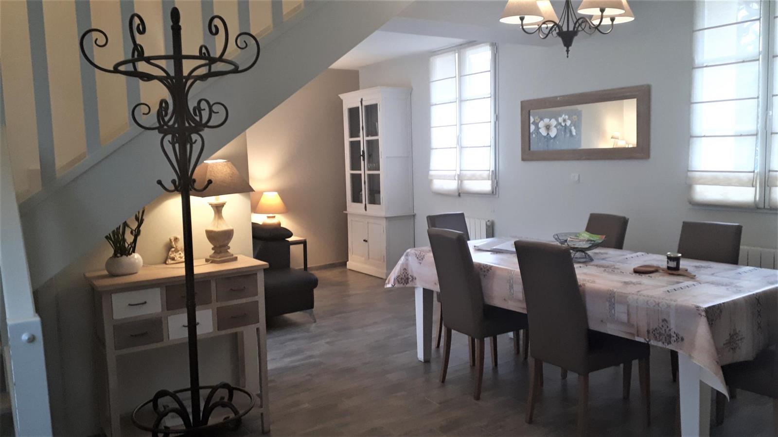 JONQUIERES L'étable