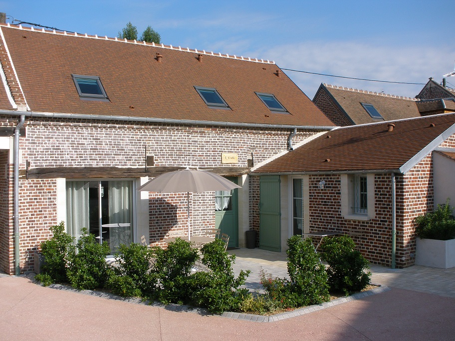 JONQUIERES L'étable