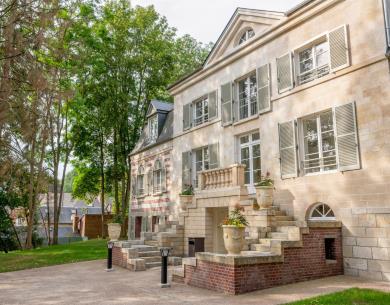 BRETEUIL Le Chateau de la Butte