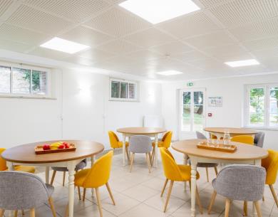 BRETEUIL Le Chateau de la Butte