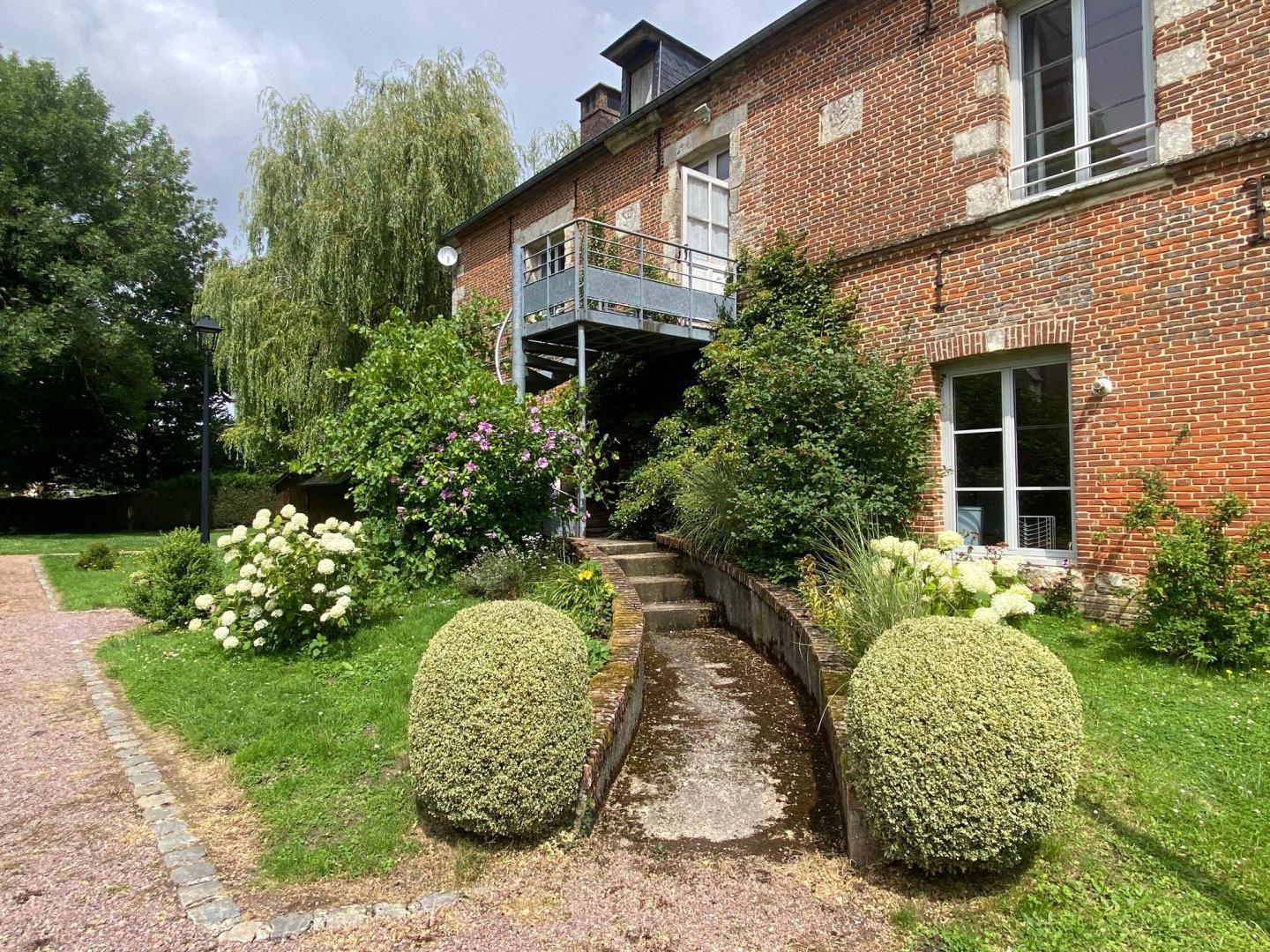 SOMMEREUX Grand gîte de la Commanderie