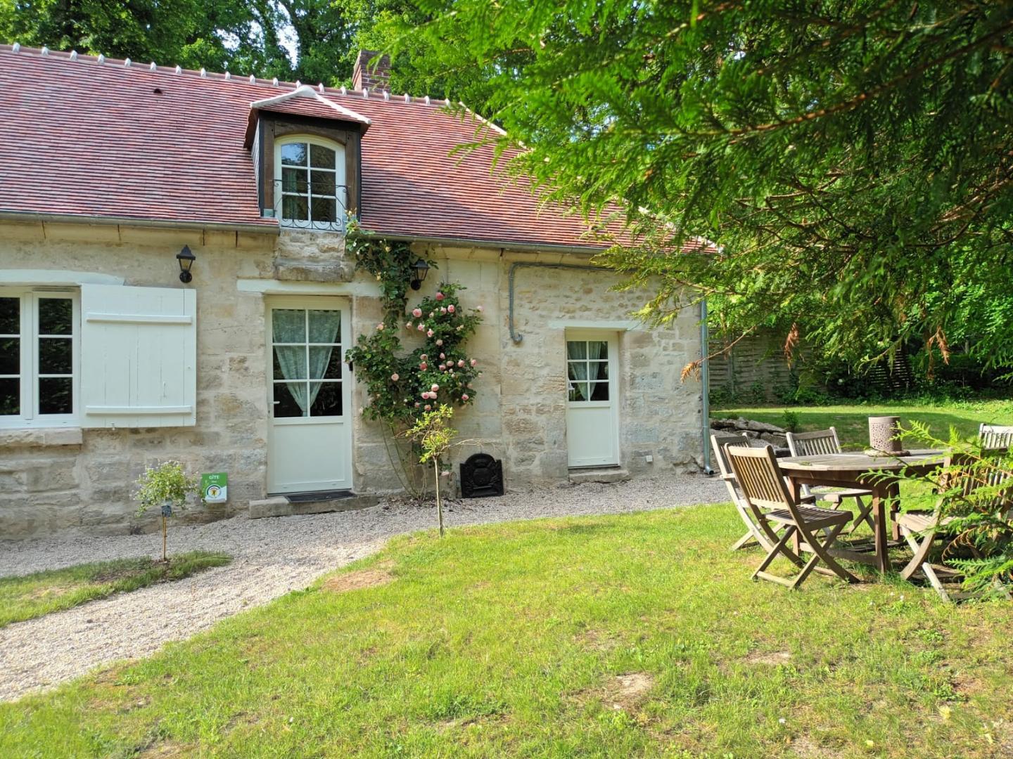 MORIENVAL La petite belle au bois