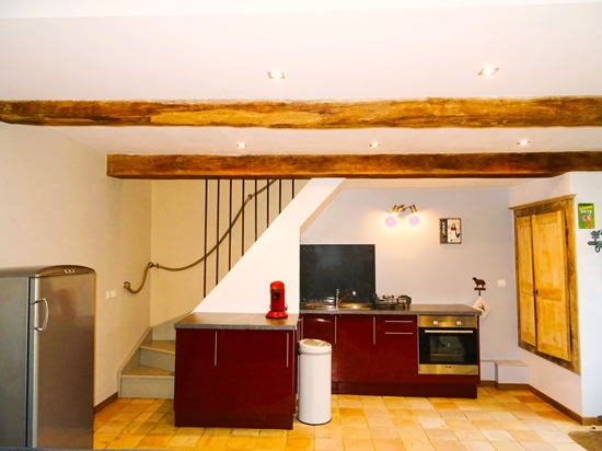 Gite oise avec cuisine equipée vue sur le jardin senlis crepy en valois 550 (002)