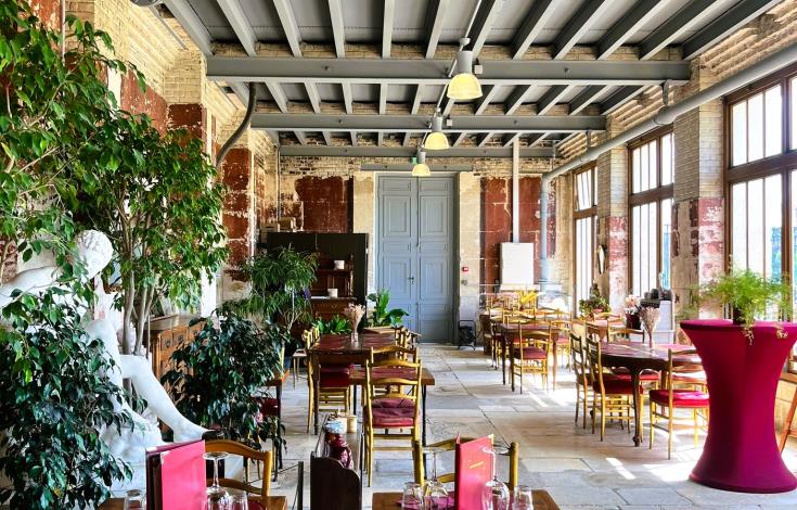 Salle intérieure - serre8_Jardin des Roses_VIT
