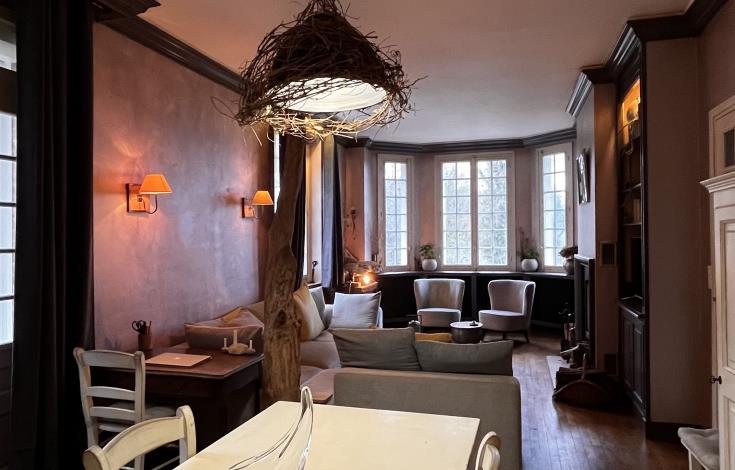 Salon + salle petit déjeuner