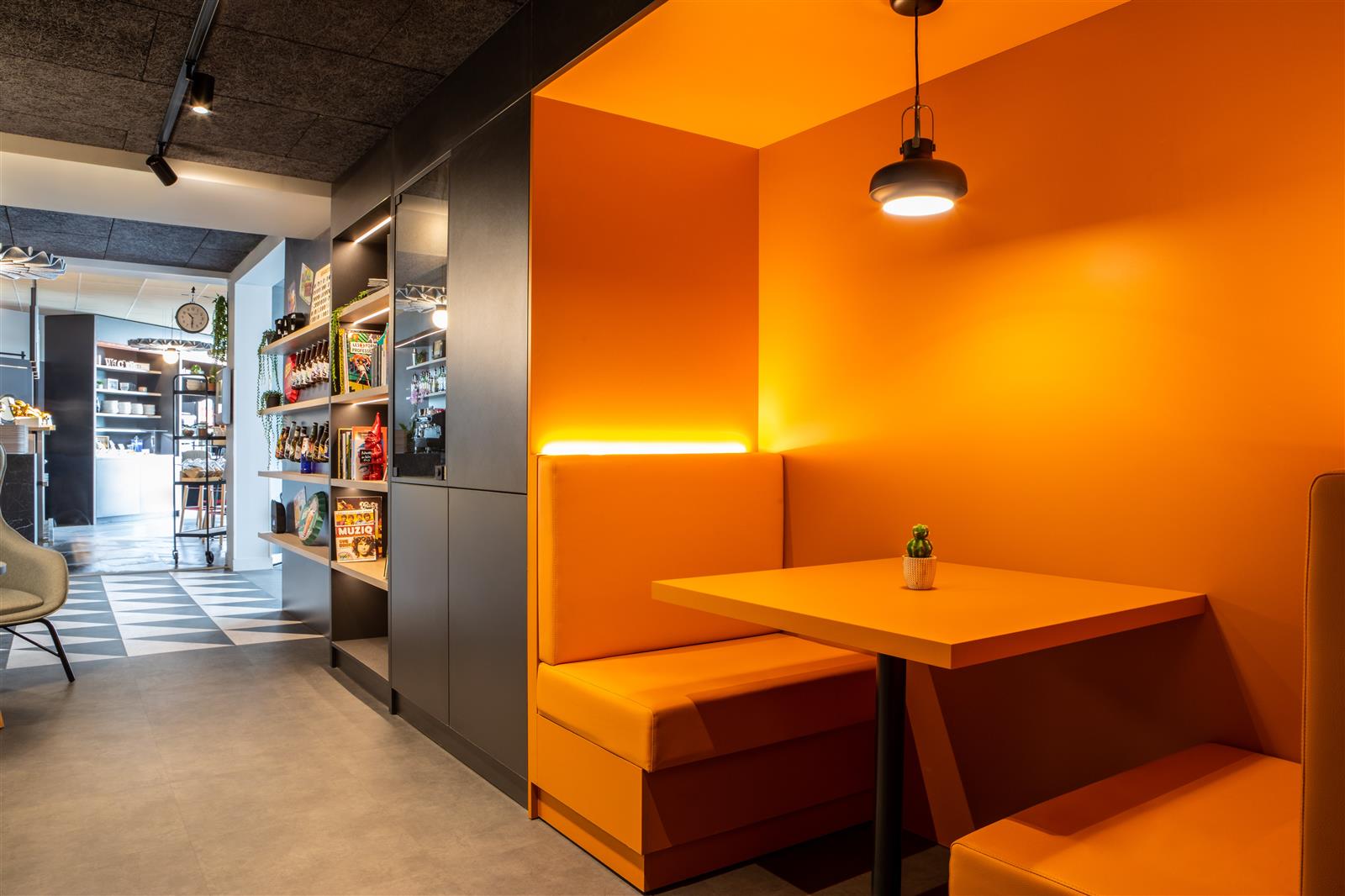 Ibis Compiègne 0691