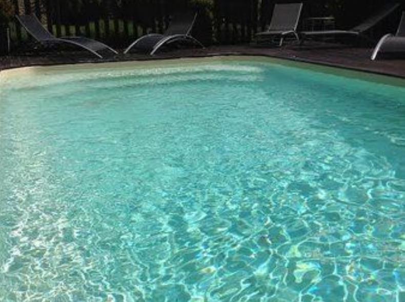 L'Aunette Cottage_chamant_piscine-chauffée