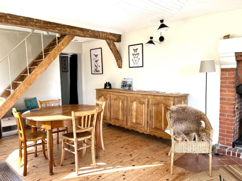 Le clos des Marronniers chambre salle à manger