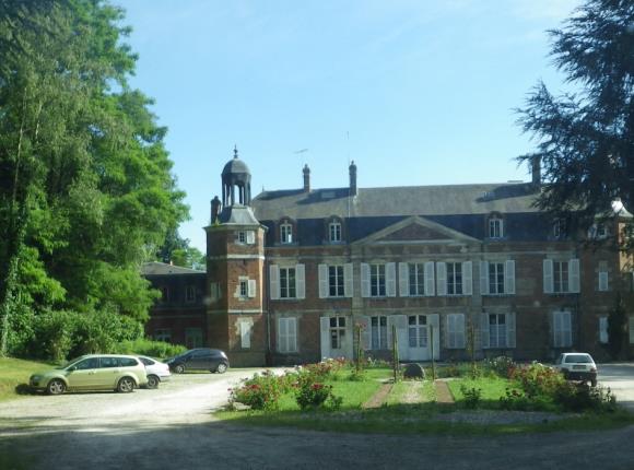 Château du Mesnil-theribus