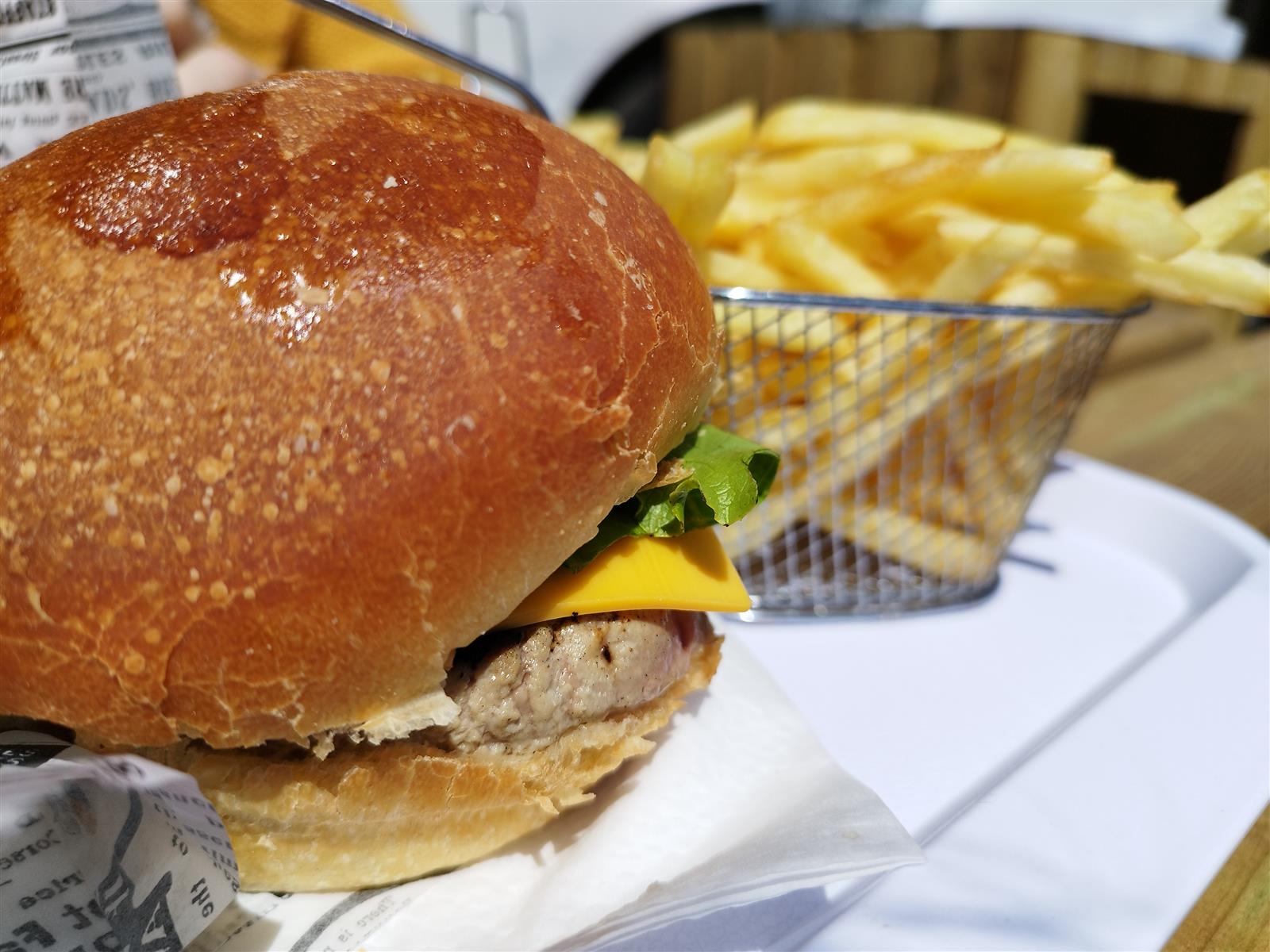 Ons-en-Bray_O'burger picard