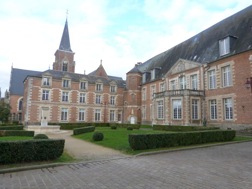 Crevecoeur-le-grand