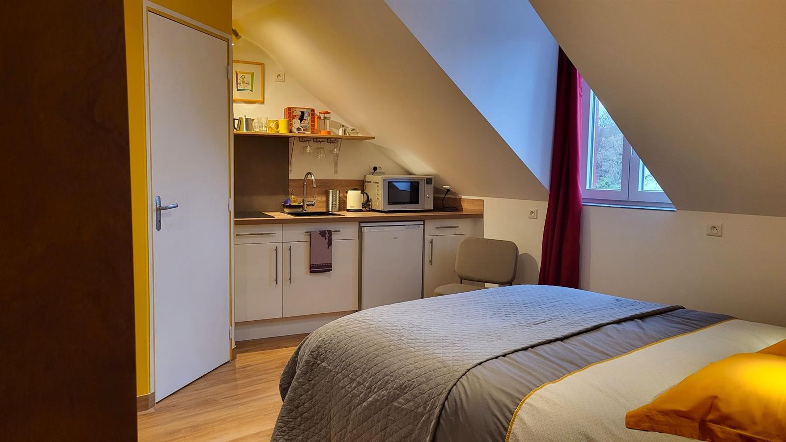 Gîte Le Point du Jour : Chambre Emile_Site internet