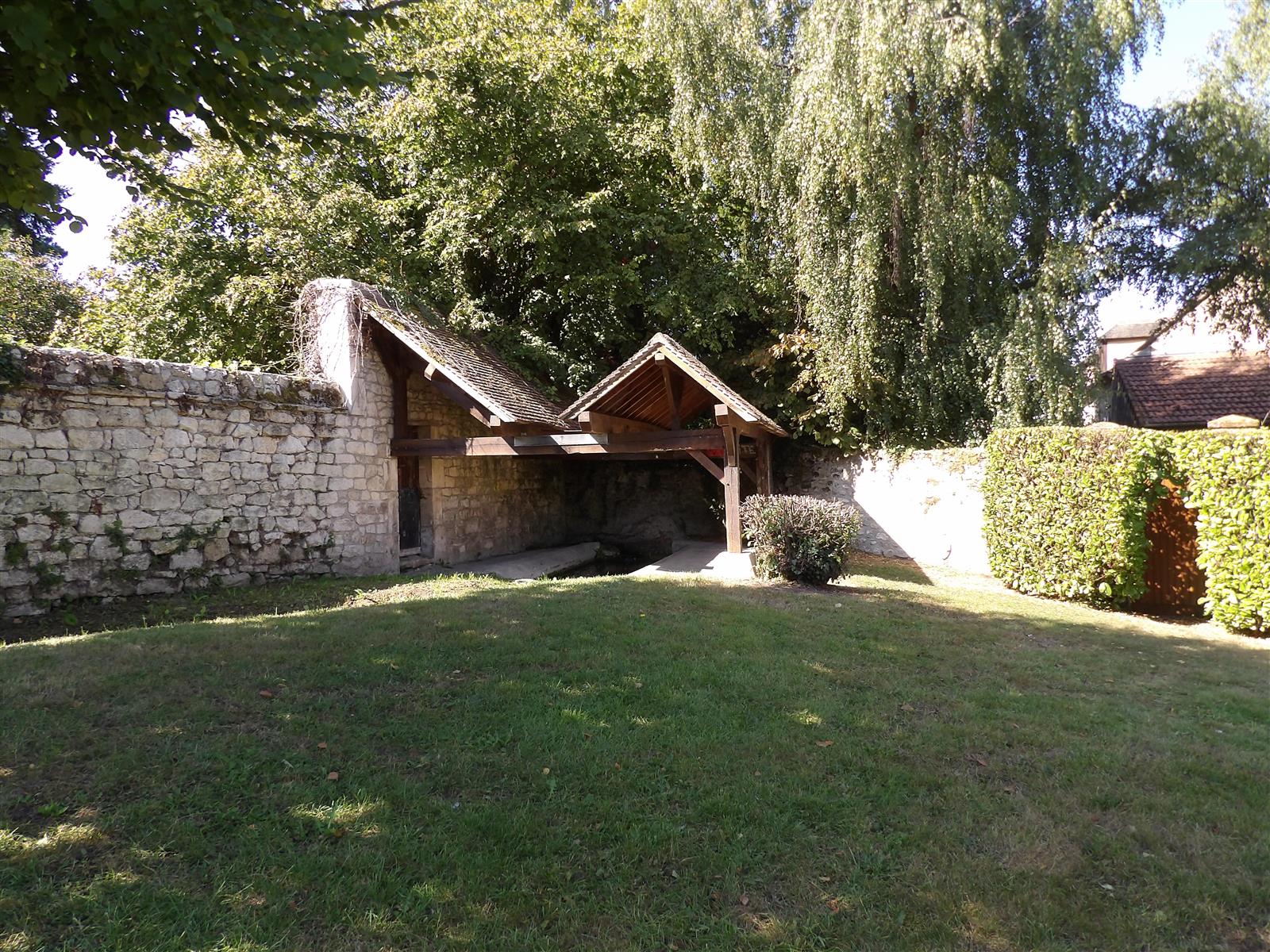 PONTPOINT Lavoir de la Fontaine 