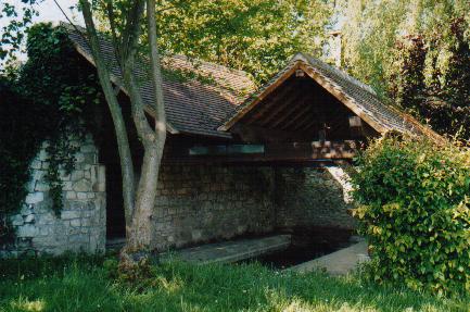 PONTPOINT Lavoir de la cascade ©CCPOH