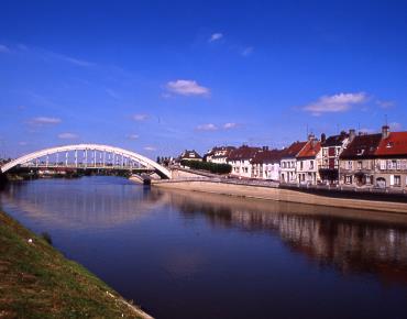 PSM Pont au loin ©PNROPF