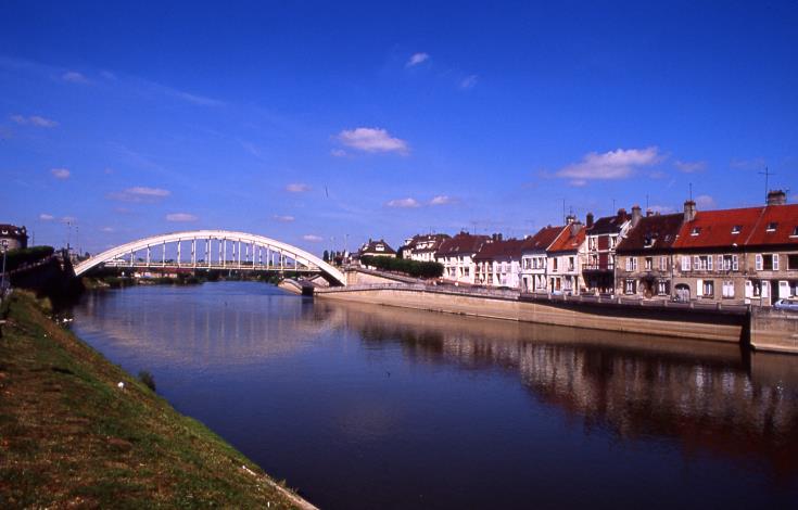 PSM Pont au loin ©PNROPF