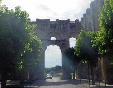 Porte Saint-Denis Chantilly