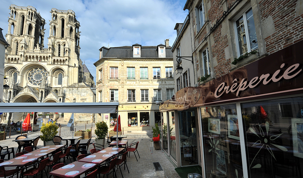 Terrasse vue cathédrale II Agora < Laon < Aisne < Picardie