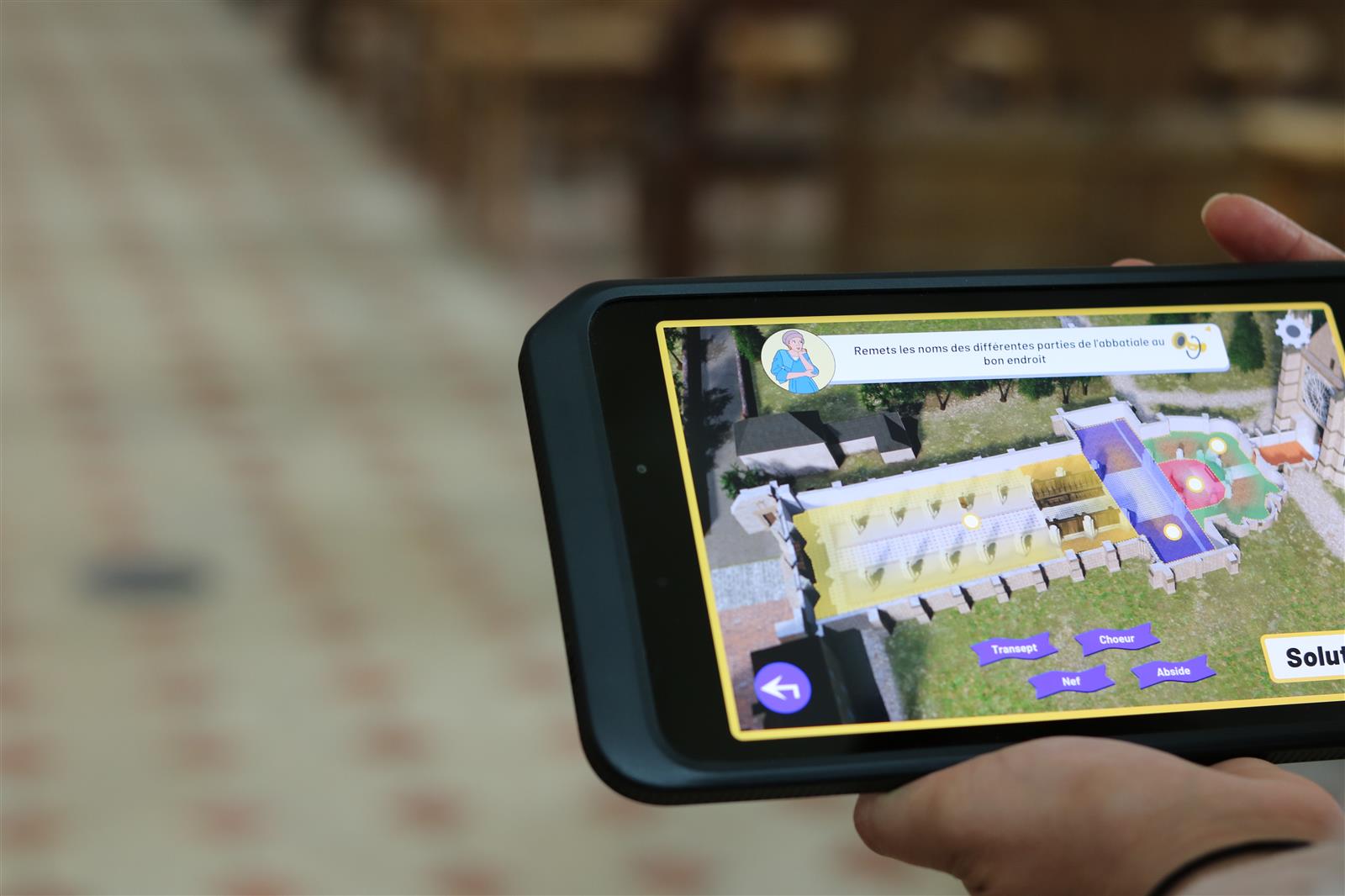 Saint-Germer-de-Fly_Abbatiale et Sainte-Chapelle_parcours scénographique tablettes (57)