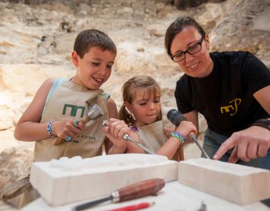 Atelier découverte à la sculpture sur pierre