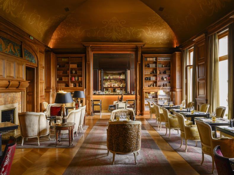 Tiara Mont Royal Chantilly - restaurant Stradivarius_ Vincent Colin (1)