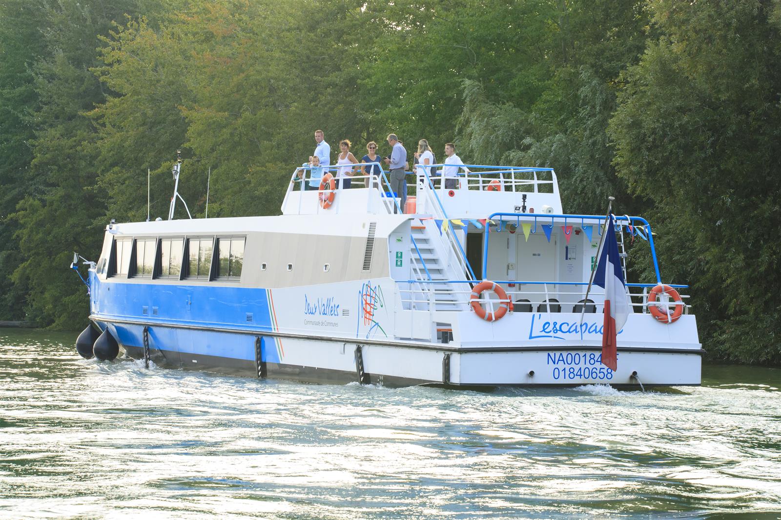 bateau croisiere, escapade, longueil annel