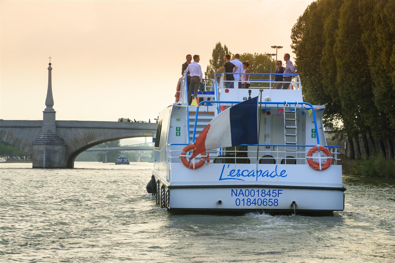 bateau croisiere, escapade, longueil annel