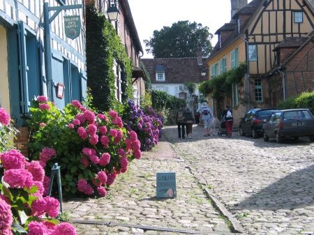 gerberoy-village4cjeanpierrehis, crédit photo : © jeanpierrehis