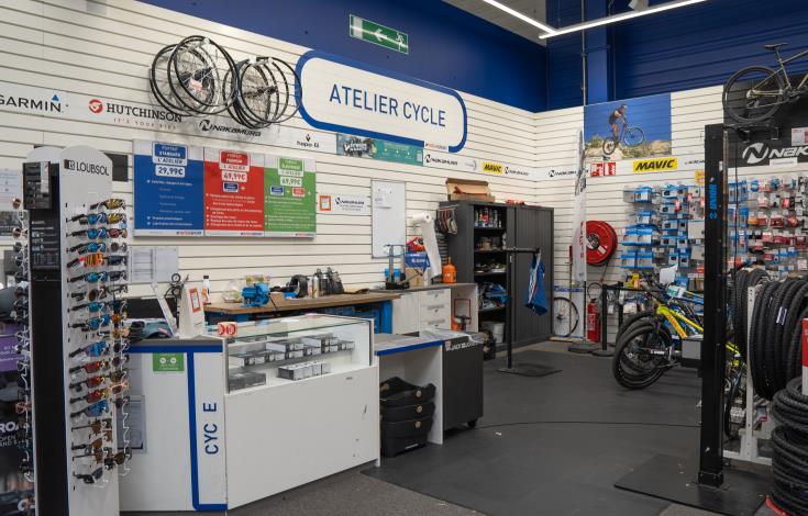 intersport_atelier-reparation-velo_creil-sud-oise-tourisme