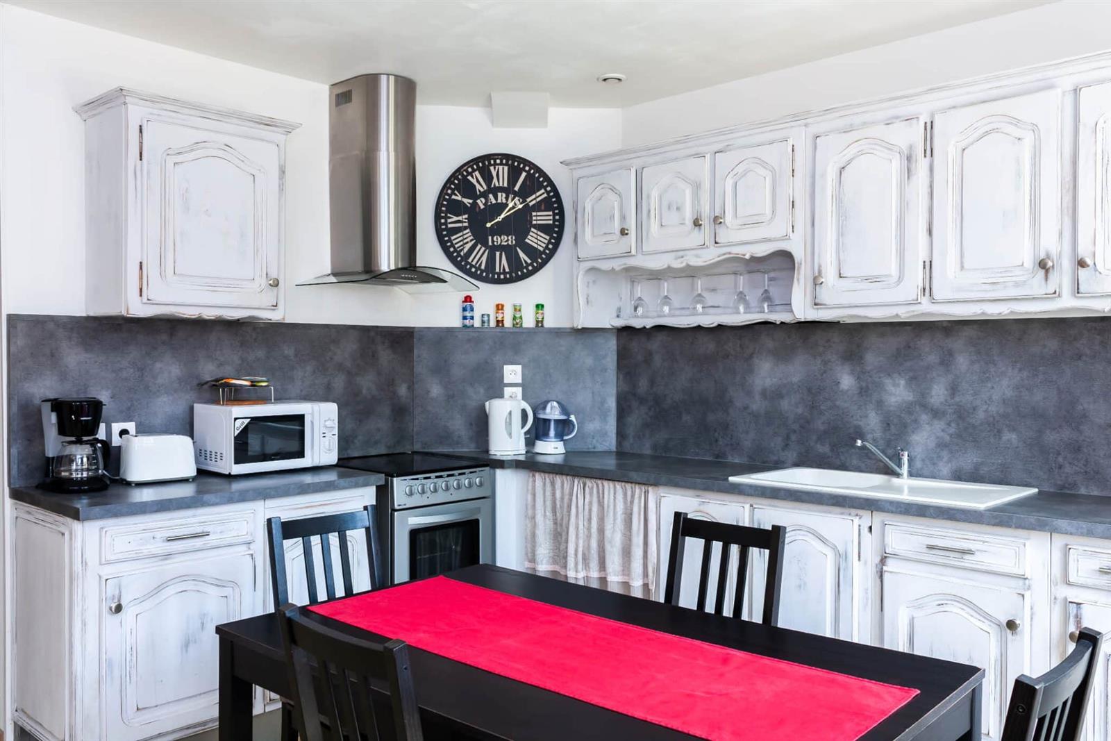 maisonvillagesalency-cuisine