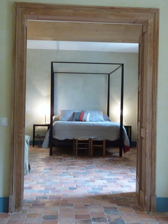 manoir_du_plessis_au_bois - 31-12-2032 - chambre rez de chaussée avec un lit double -