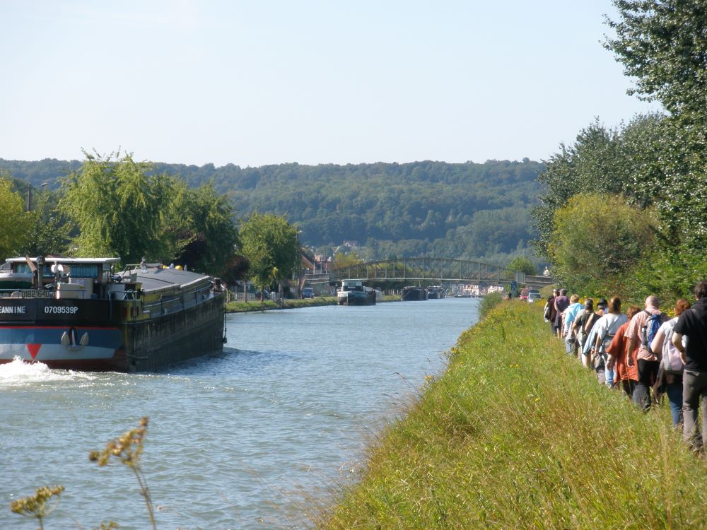 Les becs dans l'eau... ornitho-fluvial - Crédits : CC2V