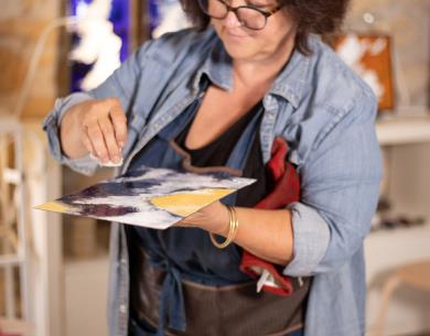 portrait-atelier_-Anne-de-LaForge---credit-photo-Marion-Saupin