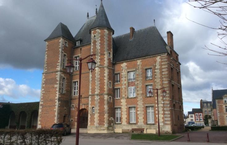 Château Crevecoeur-le-Grand