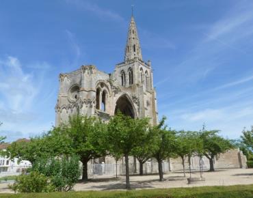 collégiale Saint-Thomas